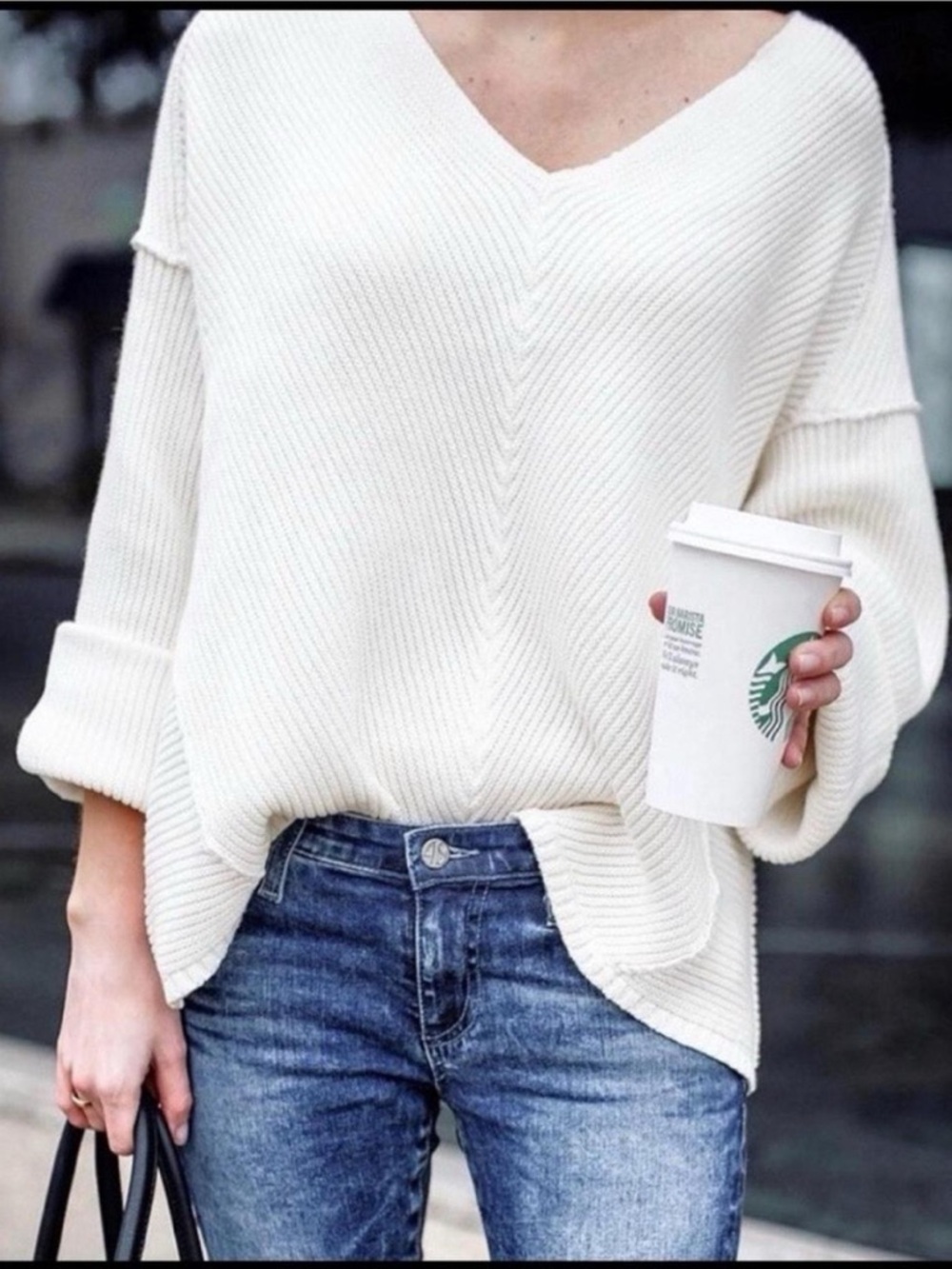Free People oversized sweater can fit xs-s-m